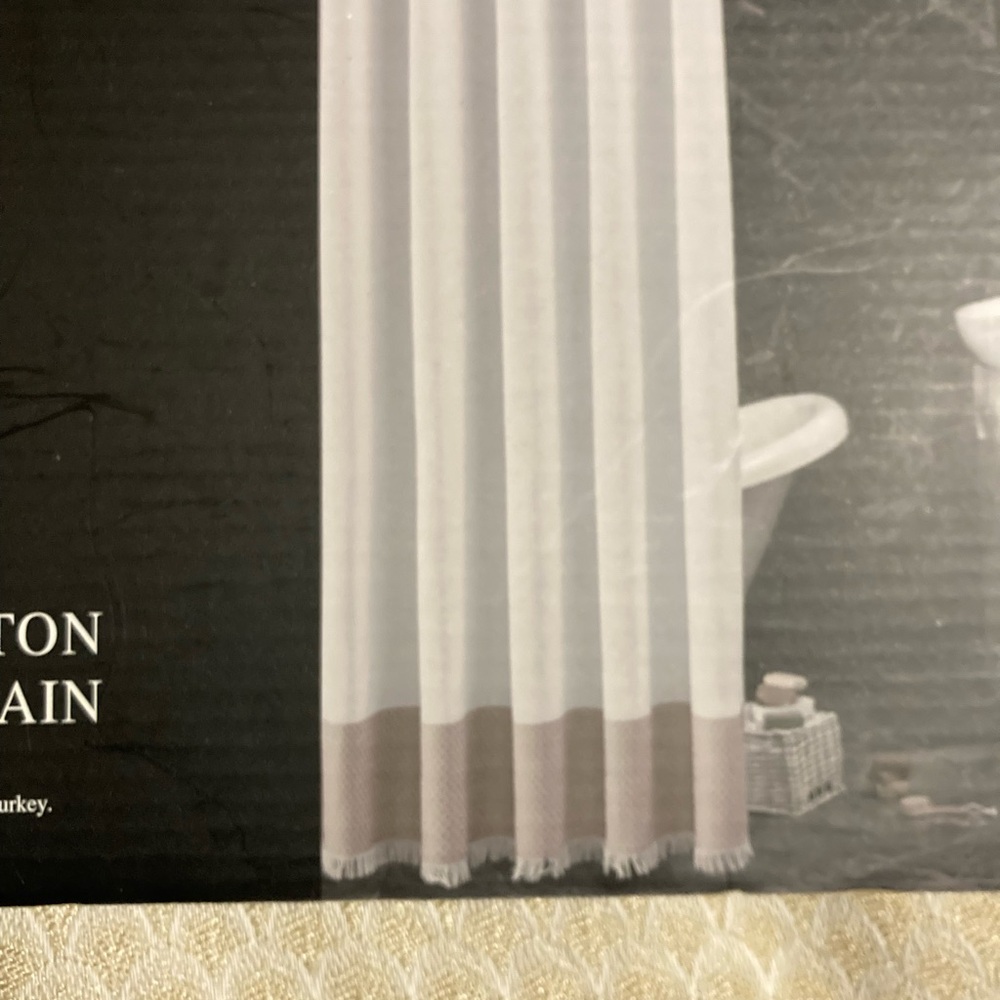 Hotel Balfour Turkish Cotton Shower Curtain White and Gold New - Picture 3 of 3